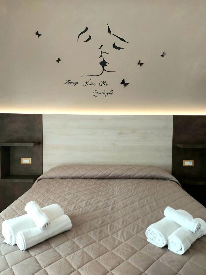 Hotel Monica Rimini Esterno foto