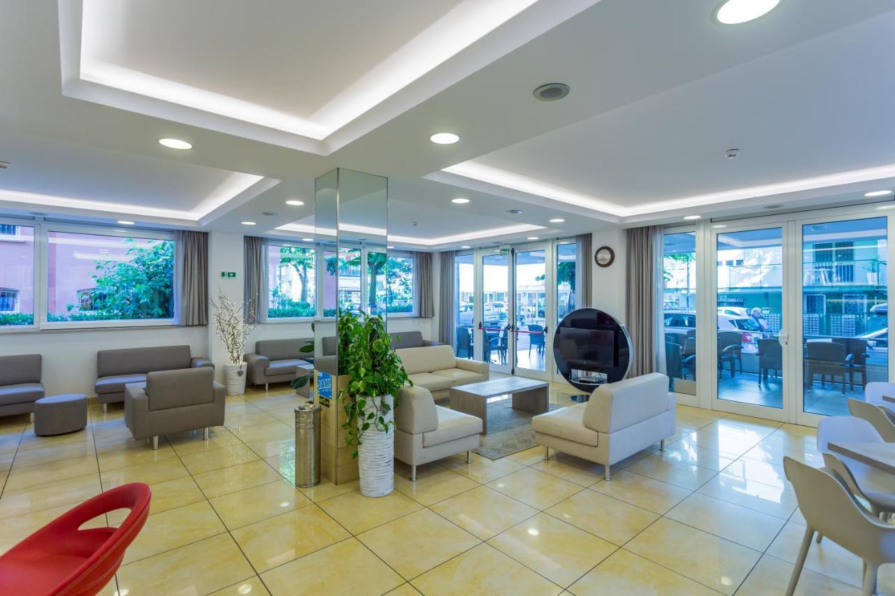 Hotel Monica Rimini Esterno foto